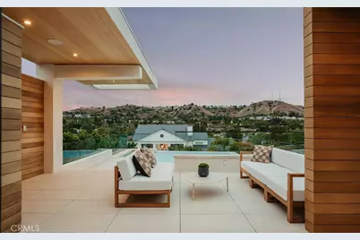 18808 Canyon Crest Drive, Villa Park, CA 92861 - Photo 4