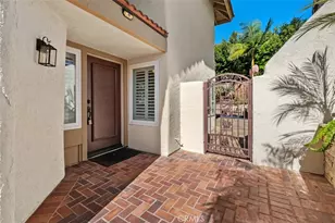 27 Campanero, Irvine, CA 92620 - Photo 2