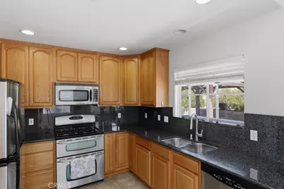 5403 Elm, San Bernardino, CA 92404 - Photo 12