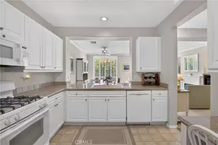 3273 Watermarke Pl, Irvine, CA 92612 - Photo 14