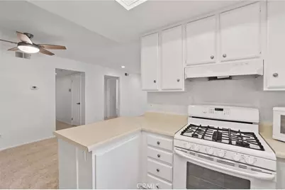 3523 W Greentree Circle #A, Anaheim, CA 92804 - Photo 16