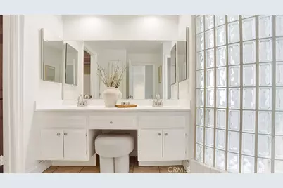 22995 Ashwood, Lake Forest, CA 92630 - Photo 18
