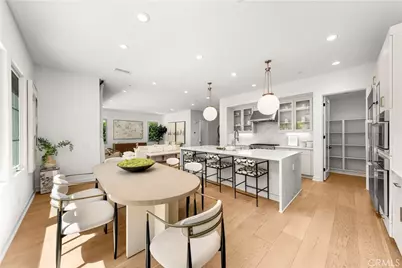 242 Sutters Ml, Irvine, CA 92602 - Photo 6