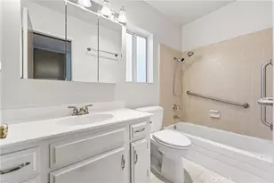 3209 S Pacific Ave, San Pedro, CA 90731 - Photo 24