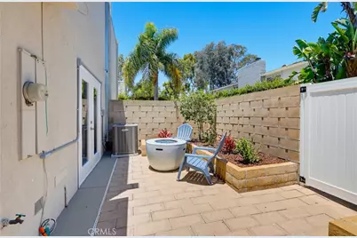 336 Tours Lane, Costa Mesa, CA 92627 - Photo 56