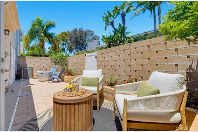 336 Tours Lane, Costa Mesa, CA 92627 - Photo 52