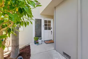 336 Tours Ln, Costa Mesa, CA 92627 - Photo 4