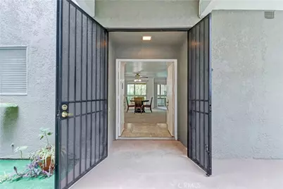 2399 Via Mariposa W Unit 1-F, Laguna Woods, CA 92637 - Photo 4