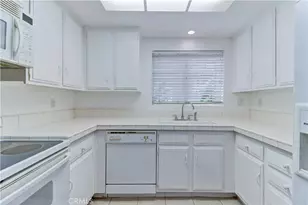 2399 Via Mariposa W, Laguna Woods, CA 92637 - Photo 16