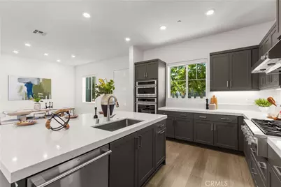 372 Baluster, Irvine, CA 92618 - Photo 8