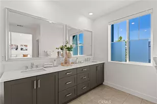 372 Baluster, Irvine, CA 92618 - Photo 18