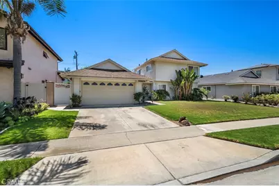18333 Jacaranda Street, Fountain Valley, CA 92708 - Photo 2