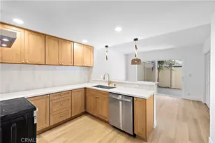 655 W 6th, Tustin, CA 92780 - Photo 2