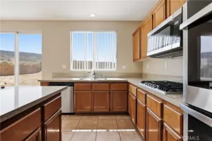 42251 Westminster, Lancaster, CA 93536 - Photo 18