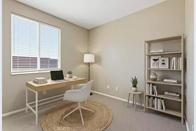 42251 Westminster, Lancaster, CA 93536 - Photo 4