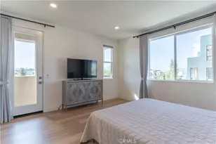 301 Baluster, Irvine, CA 92618 - Photo 10