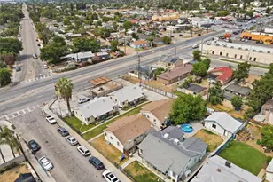 2208 Lake, Bakersfield, CA 93306 - Photo 4