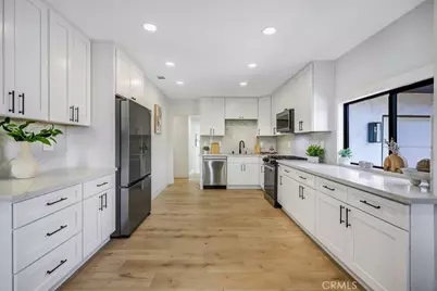 12239 Brittain, Hawaiian Gardens, CA 90716 - Photo 8