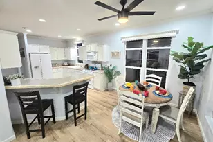 21851 Newland St, Huntington Beach, CA 92646 - Photo 24