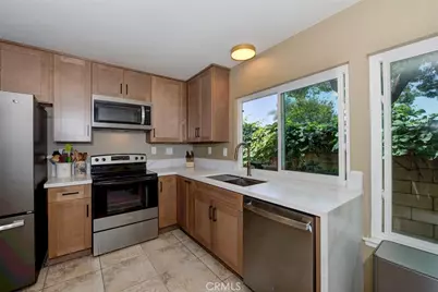 6395 Saipan, Cypress, CA 90630 - Photo 12