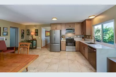 6395 Saipan, Cypress, CA 90630 - Photo 4