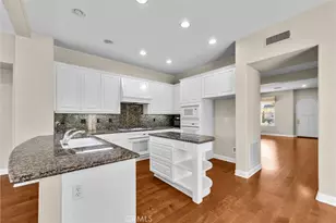 23 Carpenteria, Irvine, CA 92602 - Photo 4