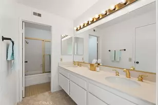 34 Exeter, Irvine, CA 92612 - Photo 24