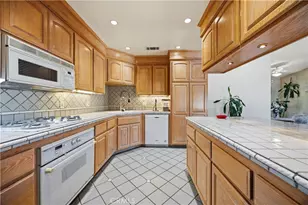 6813 E Los Santos, Long Beach, CA 90815 - Photo 14