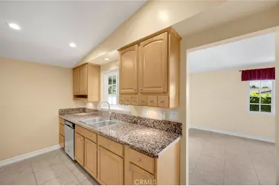 13471 Greentree Avenue, Garden Grove, CA 92840 - Photo 14