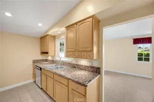 13471 Greentree Ave, Garden Grove, CA 92840 - Photo 14