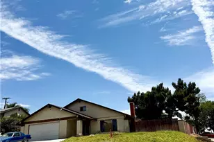 6026 Winncliff, Jurupa Valley, CA 92509 - Photo 2