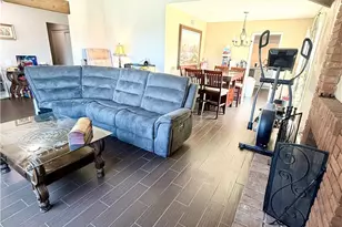 6026 Winncliff, Jurupa Valley, CA 92509 - Photo 4