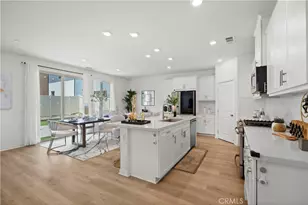 2239 Melogold Wy, Corona, CA 92883 - Photo 8