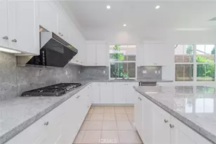 60 Quentin, Irvine, CA 92620 - Photo 4