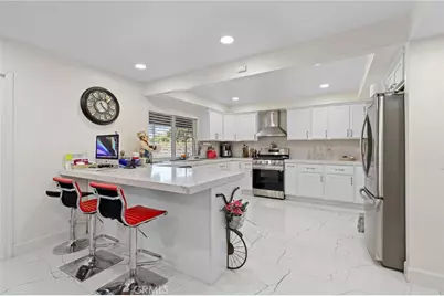 105 S Milton, Anaheim, CA 92806 - Photo 16