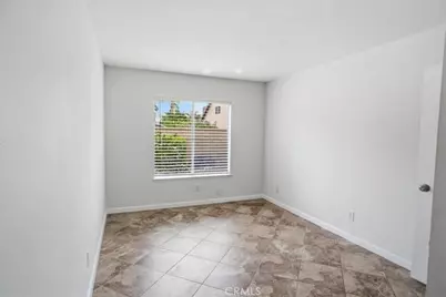 25348 Via Palacio, Valencia, CA 91355 - Photo 20