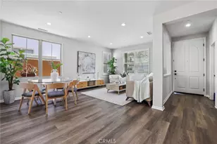 71 Emerald Clover, Irvine, CA 92620 - Photo 4