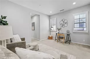 71 Emerald Clover, Irvine, CA 92620 - Photo 2