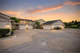 127 Avenida Adobe, San Clemente, CA 92672 - Photo 2