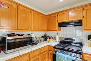 9307 Bandera, Los Angeles, CA 90002 - Photo 4