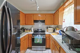 9307 Bandera, Los Angeles, CA 90002 - Photo 2