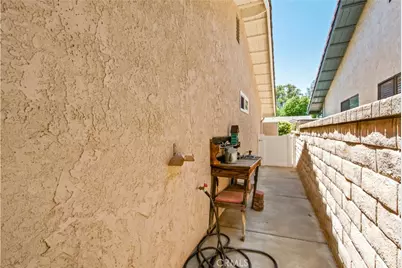 25814 Via Candice, Valencia, CA 91355 - Photo 30