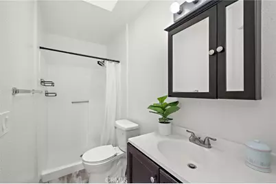 606 Lake Street #23, Huntington Beach, CA 92648 - Photo 18