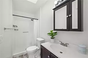 606 Lake St, Huntington Beach, CA 92648 - Photo 18