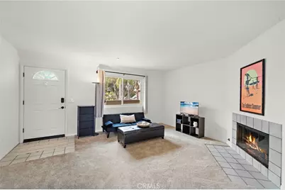 606 Lake Street #23, Huntington Beach, CA 92648 - Photo 4