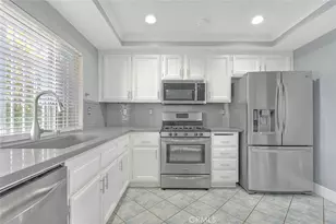 30279 Silver Ridge Ct, Temecula, CA 92591 - Photo 18