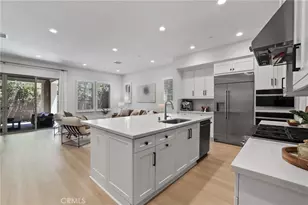 138 Jayhawk, Irvine, CA 92602 - Photo 16
