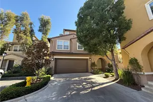 2 Staghorn, Irvine, CA 92618 - Photo 2