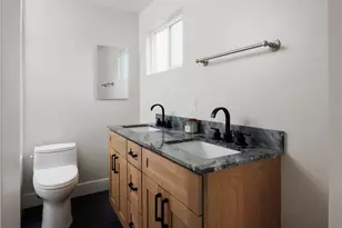1582 Ponderosa St, Costa Mesa, CA 92626 - Photo 18