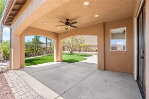 31926 Hyacinth Ct, Lake Elsinore, CA 92532 - Photo 28